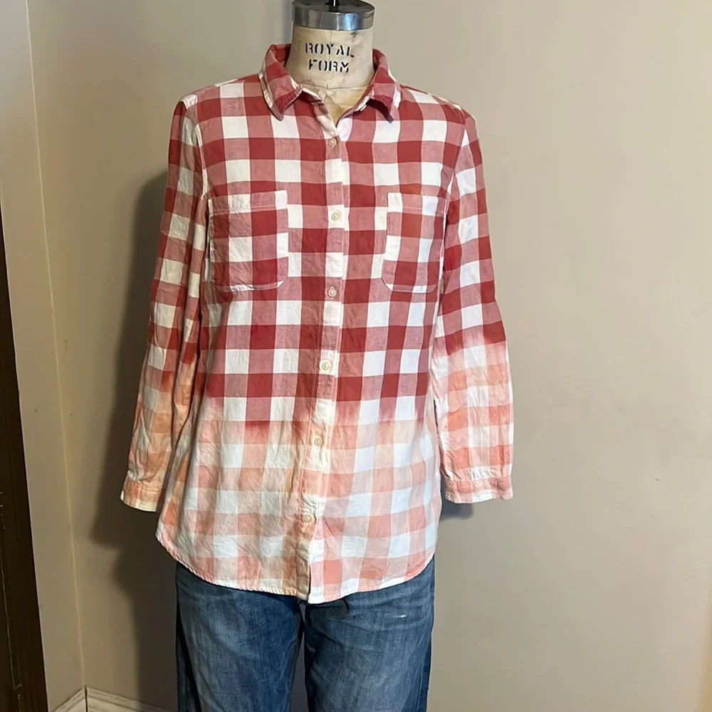 Upcycle flannel xmas bleach button shirt - Picture 4 of 7